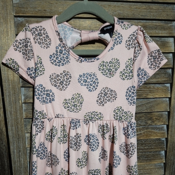 Picapino Other - NWOT Picapino Size 4 dress Pink with Multicolor cheetah print hearts